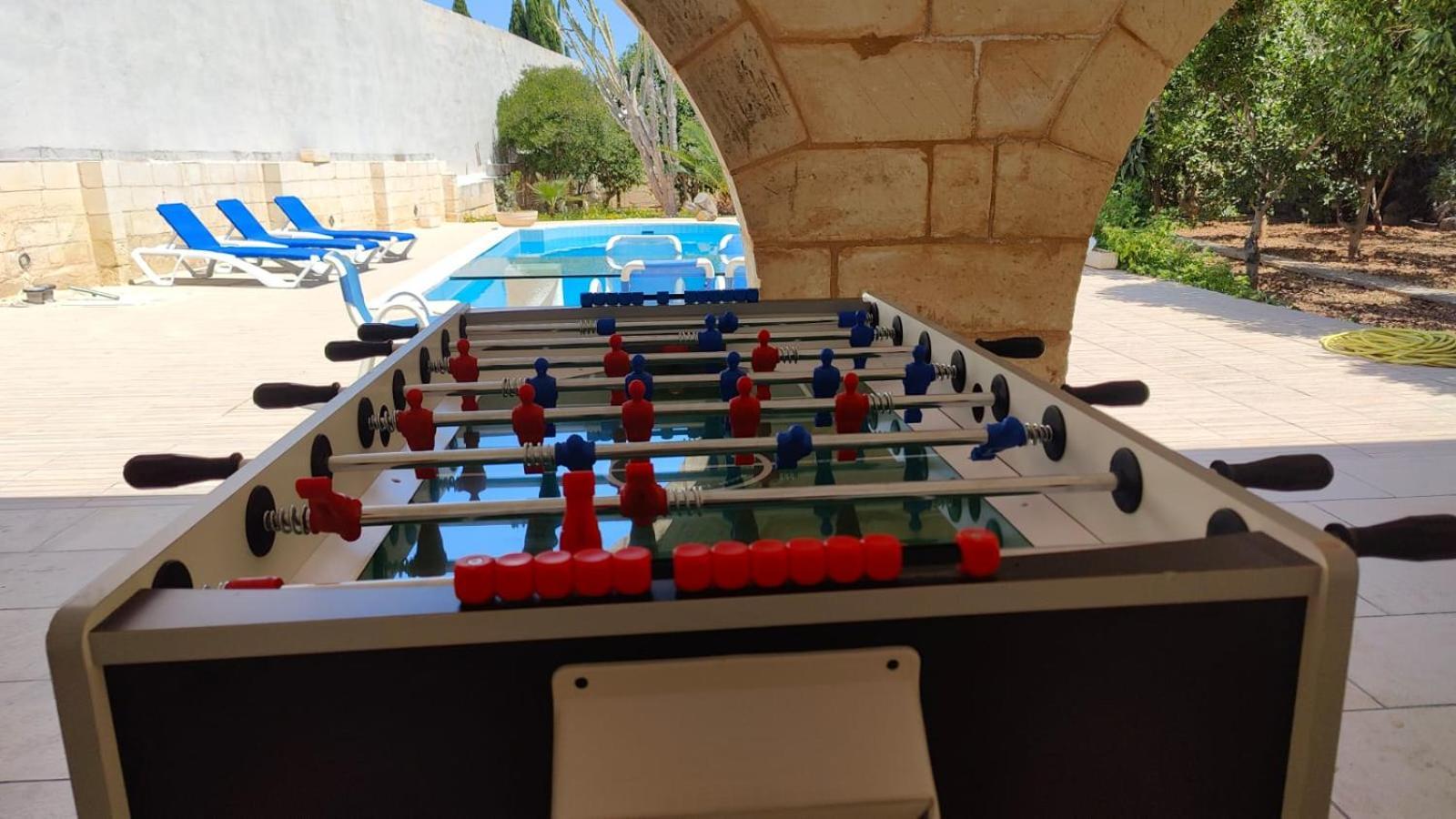 Stunning Villa With Pool, Table Tennis, Table Soccer And A Pool Table Naxxar Zewnętrze zdjęcie